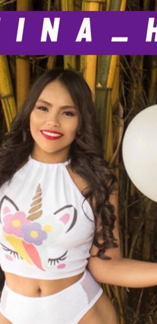 Model - Cristina_Hanze dildo