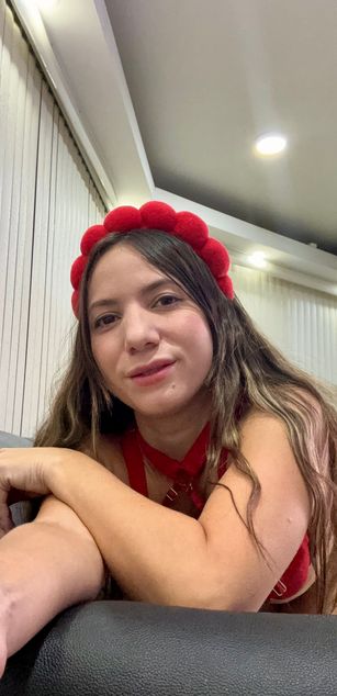 Model - Veronica Hot blowjob