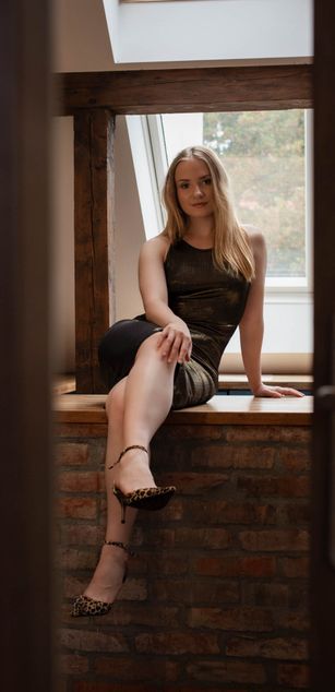 Model - Nancy dirtytalk