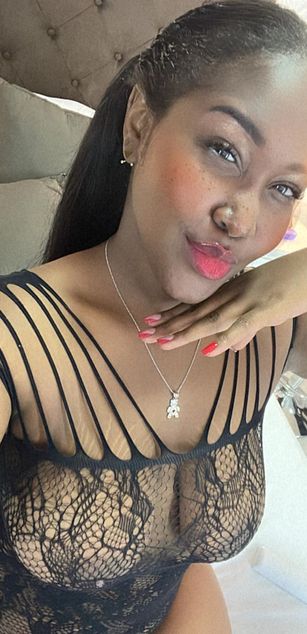 Model - SARAH JONES BBW