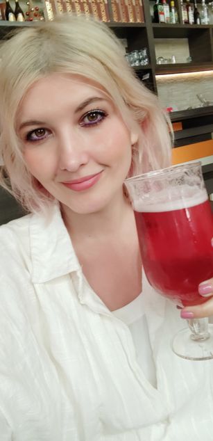 Model - Olisunny curvy