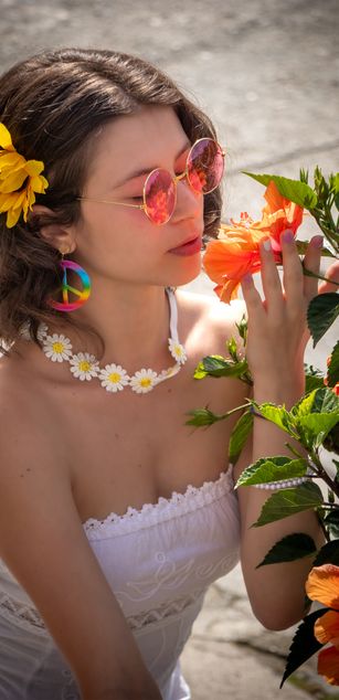 Model - Lara deepthroat