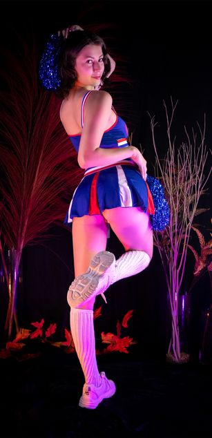 Model - Lara deepthroat