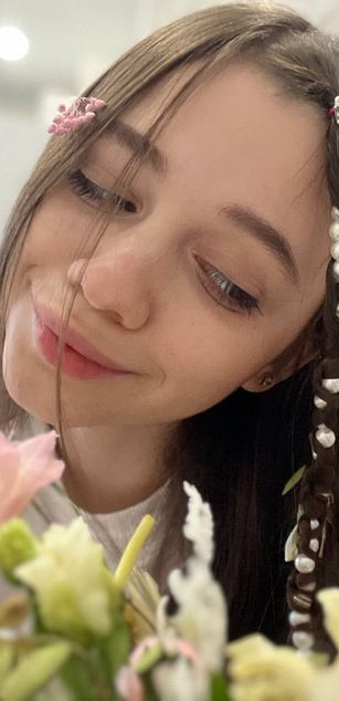 Model - kokomii curvy