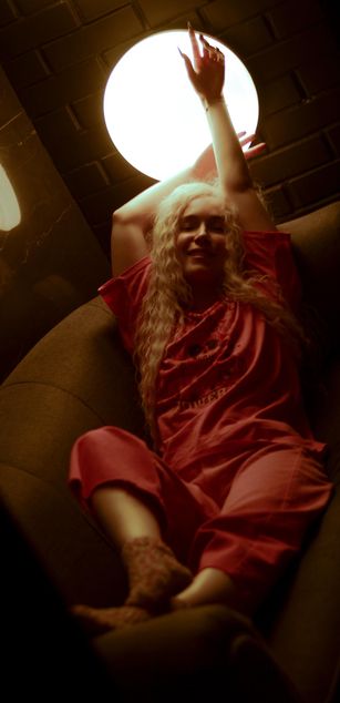 Model - igotuscookies striptease