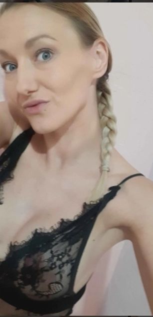 Model - Mistressmilly32 fetish