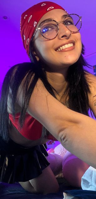 Model - Juana Green deepthroat