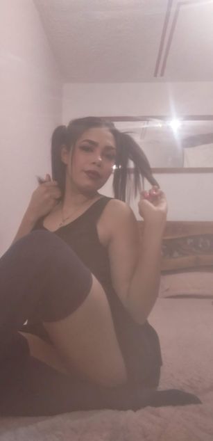 Model - kamila curvy