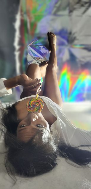 Model - kristalLawren01 toys