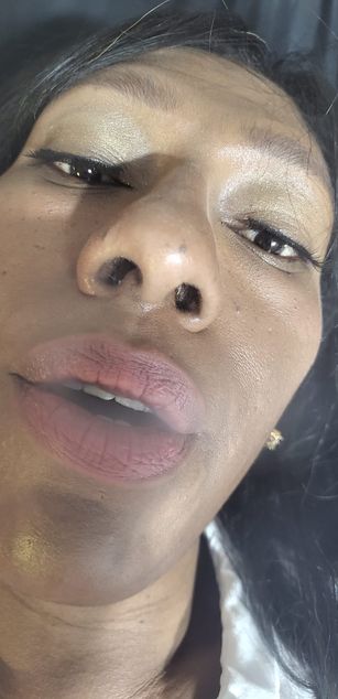 Model - kristalLawren01 toys