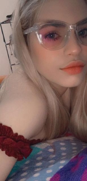 Model - ChannelAngeles striptease