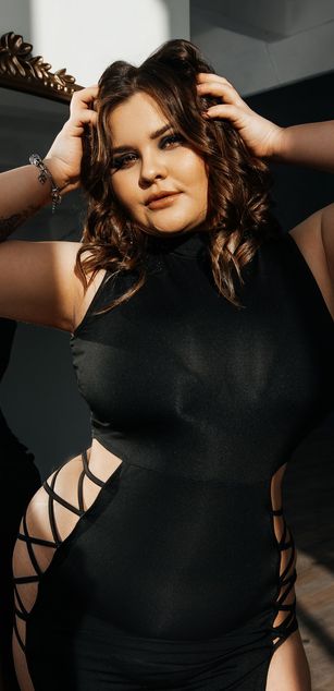 Model - Delicateafterta dirtytalk