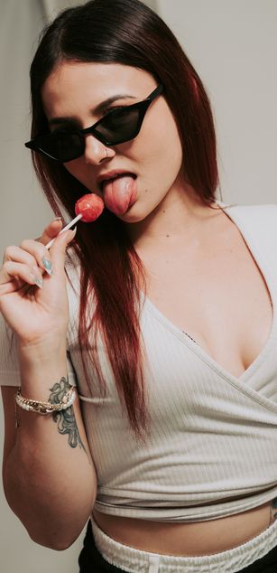 Model - ValeryHilton blowjob