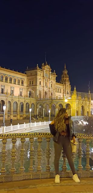 Model - EllaRose blowjob