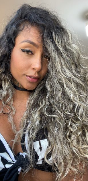 Model - EllaRose blowjob