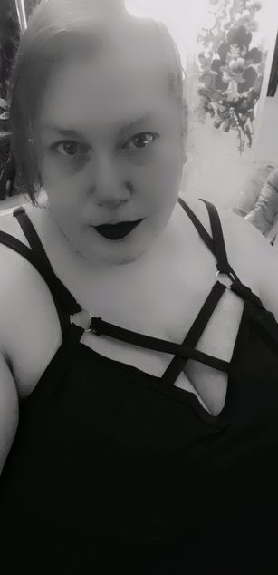 Model - MistressKalah roleplay