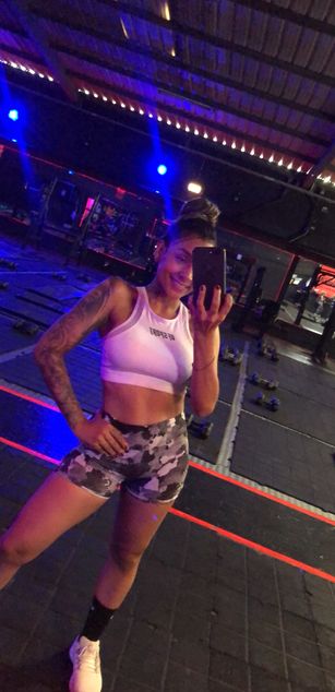 Model - EllaRose blowjob