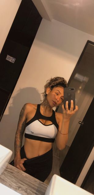 Model - EllaRose blowjob