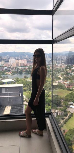 Model - Dreamy Alice deepthroat