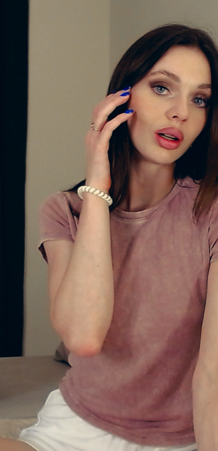 Model - Dreamy Alice deepthroat