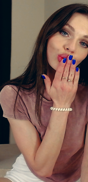 Model - Dreamy Alice deepthroat