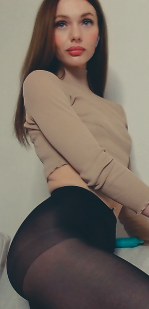 Model - Dreamy Alice deepthroat