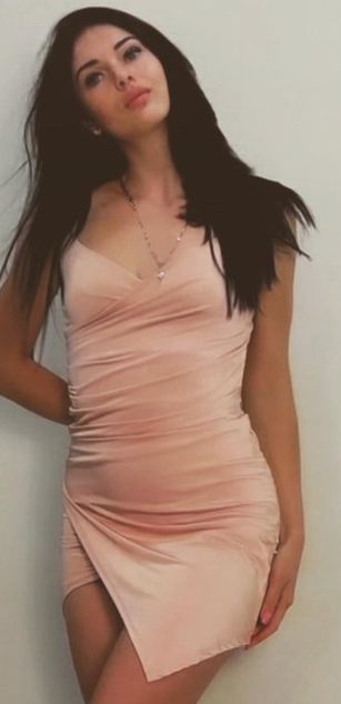 Model - Dreamy Alice deepthroat