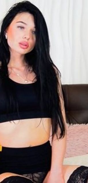 Model - Dreamy Alice deepthroat