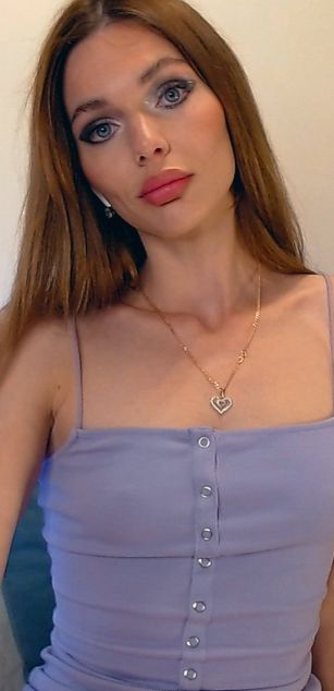 Model - Dreamy Alice deepthroat