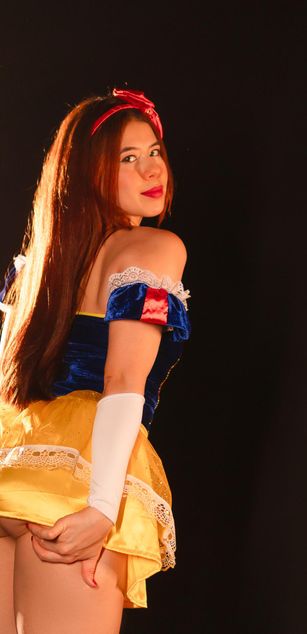 Model - Amber Rodri sexy