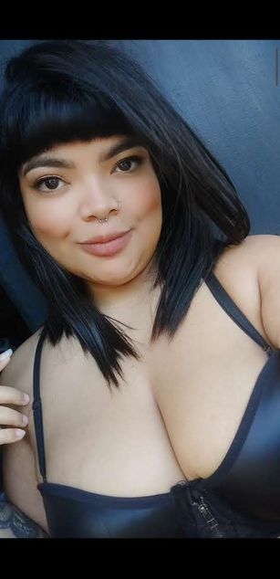 Model - poison girl bigass