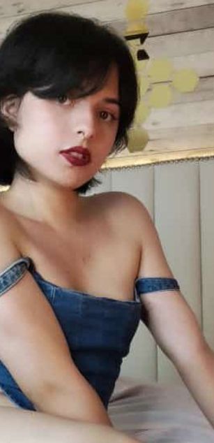 Model - Elizabeth Taylor toys