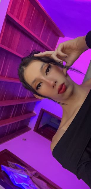 Model - Doja Alice Soto Mejia bigass