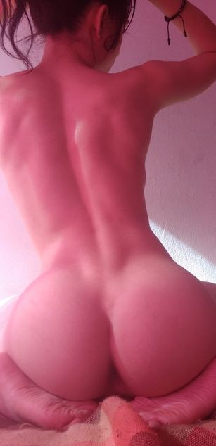 Model - Elizabeth Taylor toys