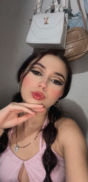 Model - Hana Bella dildo