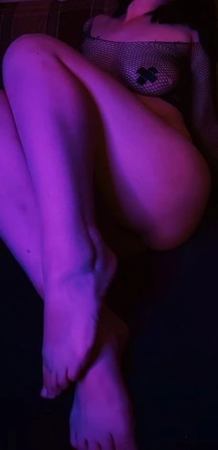 Model - Alic Unholy dominatrix