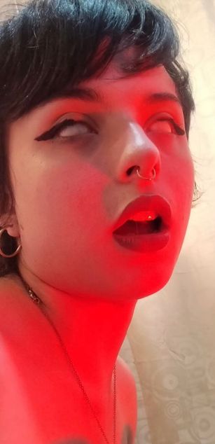 Model - Elizabeth Taylor toys