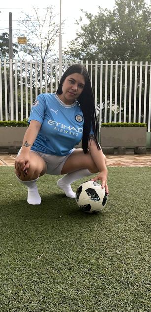 Model - dreabusty hairypussy