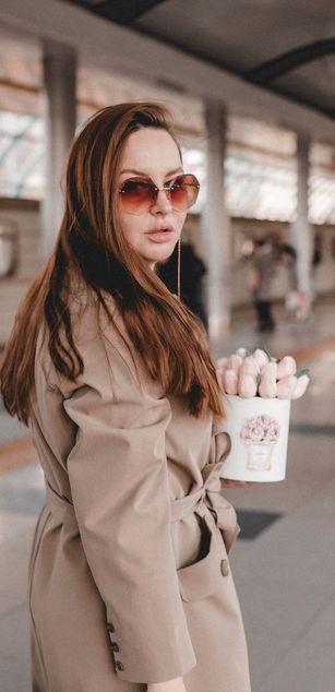 Model - Tiffany Dixen mature