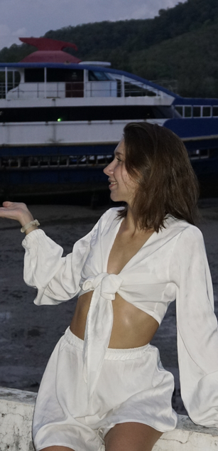 Model - Lina Siren heels