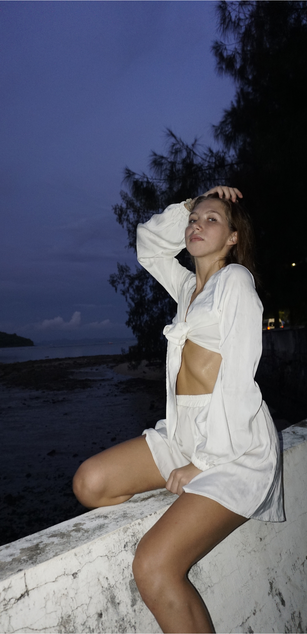 Model - Lina Siren heels