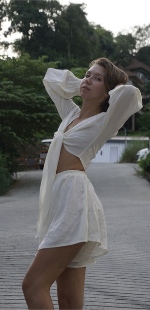 Model - Lina Siren heels