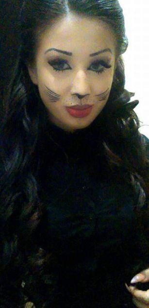 Model - SianaSky deepthroat