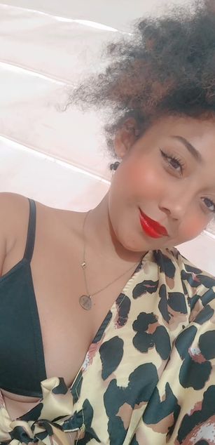 Model - paola torrez latina