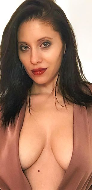 Model - Entitled Bitch dirtytalk