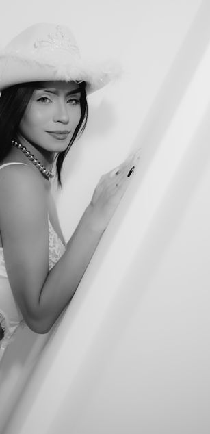 Model - KeilyFerrer blowjob