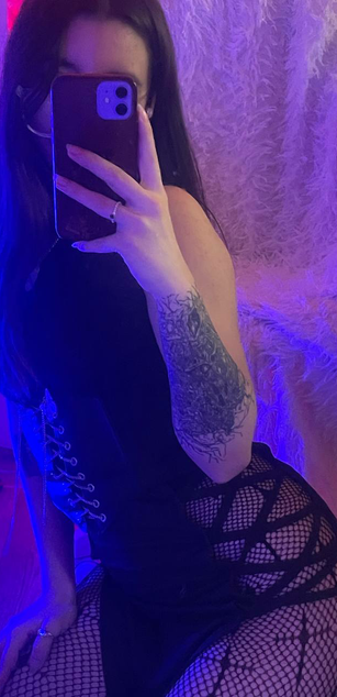 Model - Sherry boobs