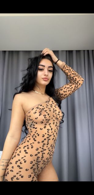 Model - BitaaBaby sexy