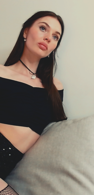 Model - Dreamy Alice deepthroat