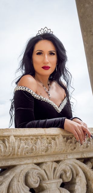 Model - BeckyShine deepthroat